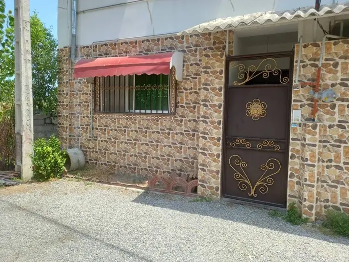 سوئیت یک خوابه روستایی شقایق - نمای بیرون واحد