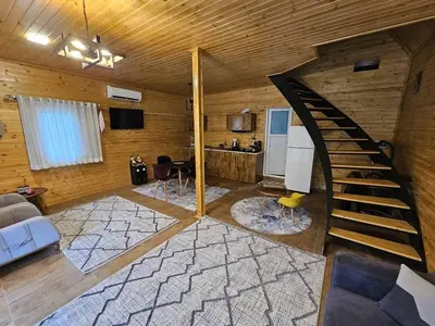 کلبه یک خوابه سوئیسی هخامنش