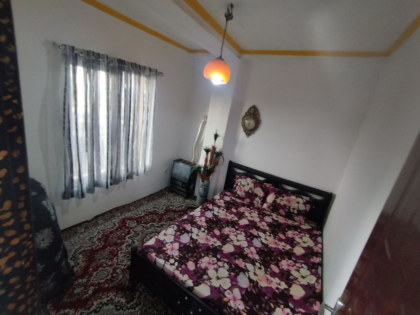 آپارتمان یک خوابه شکلاتی 2