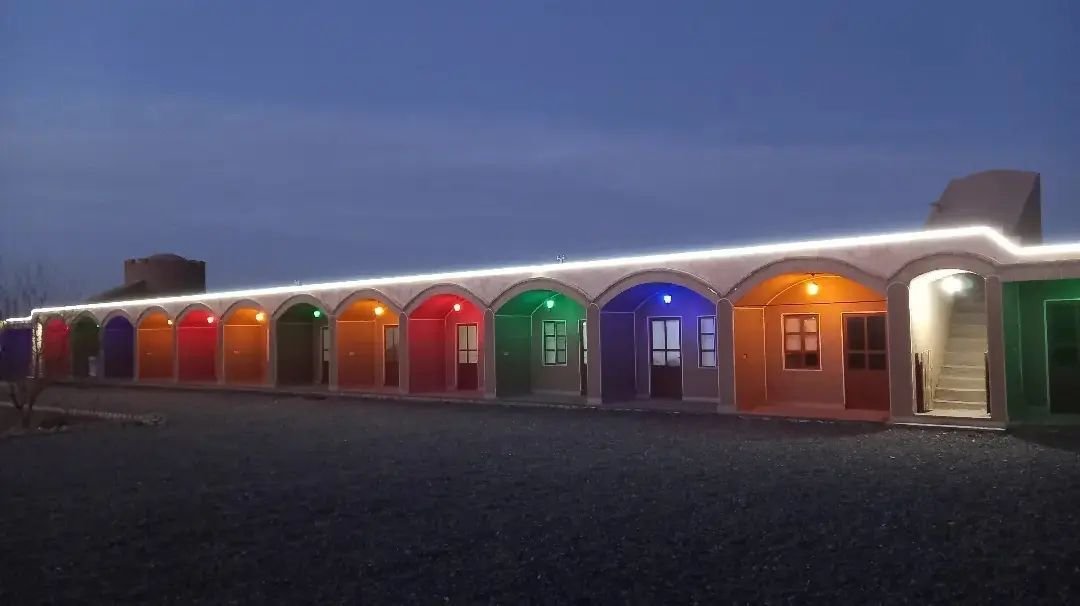 شیبانیه - واحد عشاق