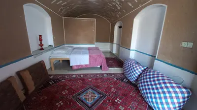 اقامتگاه سنتی شیبانیه - واحد عشاق