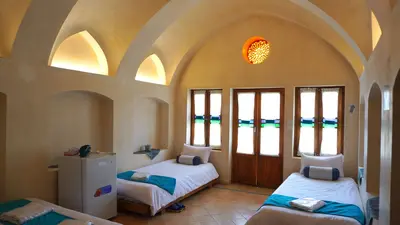 اقامتگاه سنتی سرای طاق چشمه - واحد ثریا