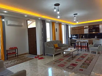 ویلا دوخوابه استخردار قربانی ۲