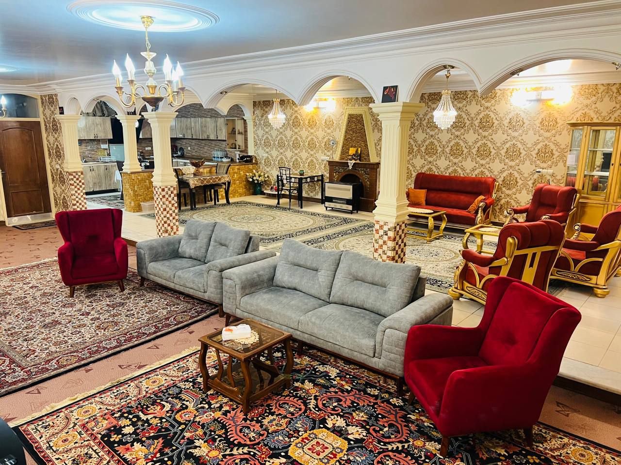 آپارتمان دوخوابه خانه باستانی