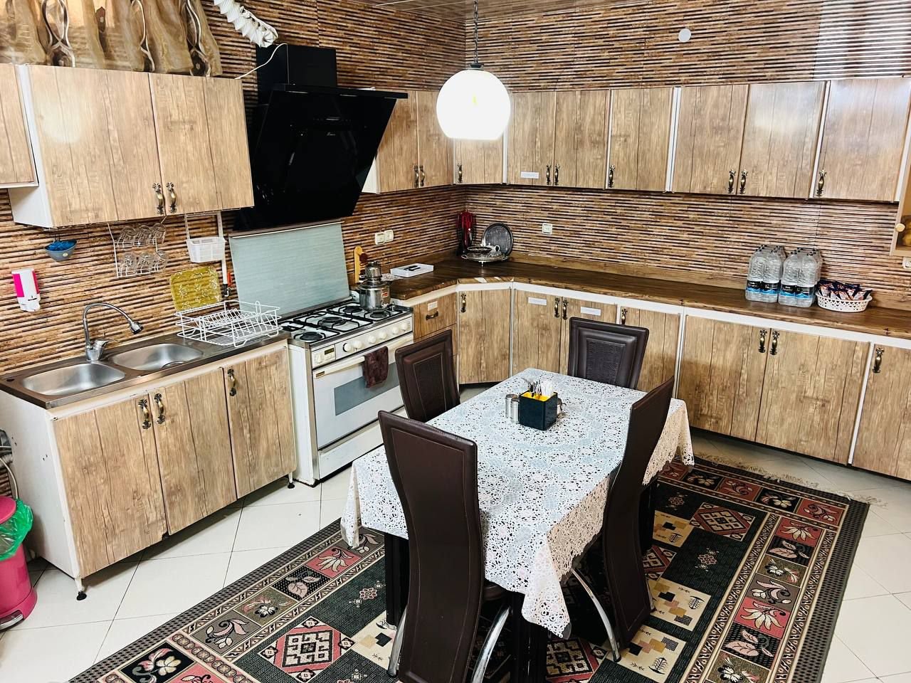 آپارتمان دوخوابه خانه باستانی