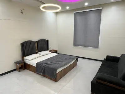 ویلا چهارخوابه استخردار آبگرم عمارت لامور