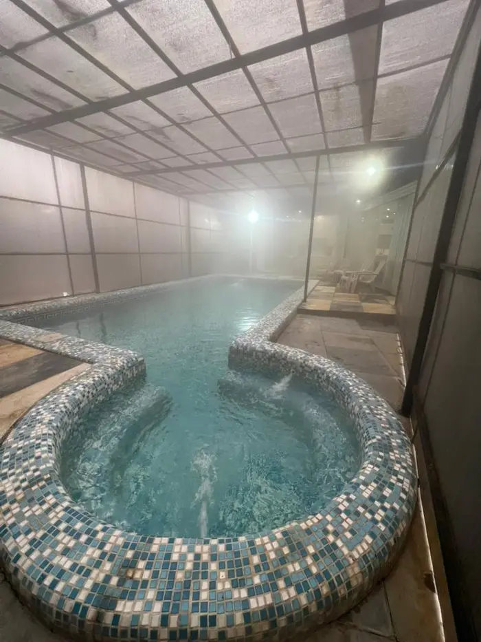 ویلا دوخوابه استخردار آبگرم اطلس 2