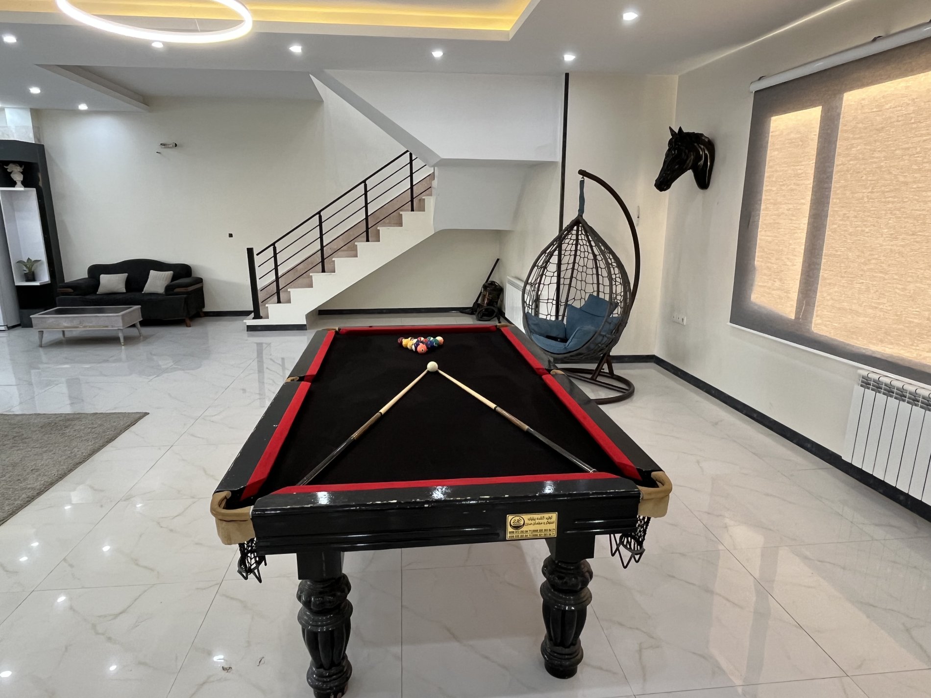 ویلا چهارخوابه استخردار آبگرم عمارت لامور