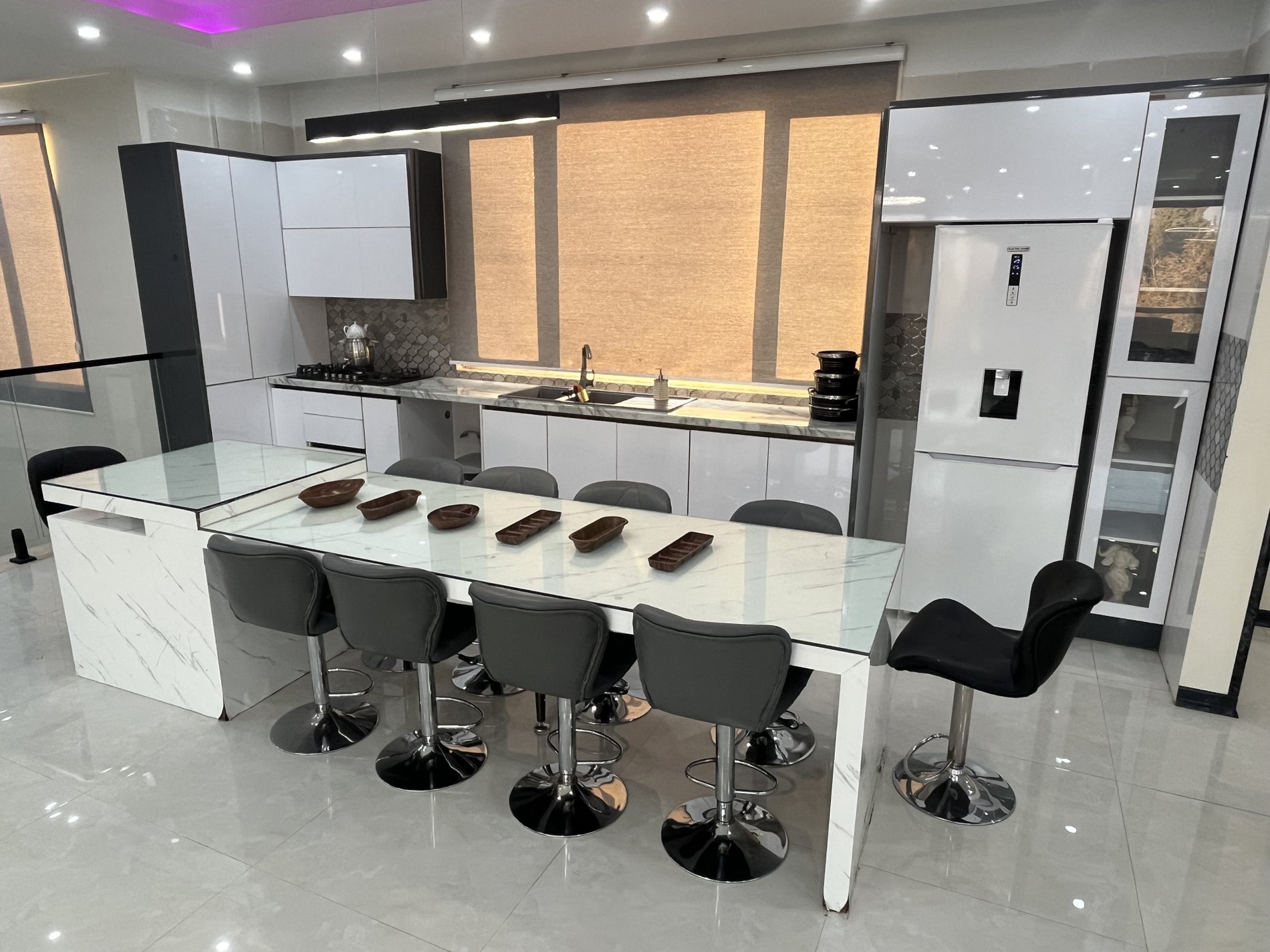 چهارخوابه استخردار آبگرم عمارت لامور