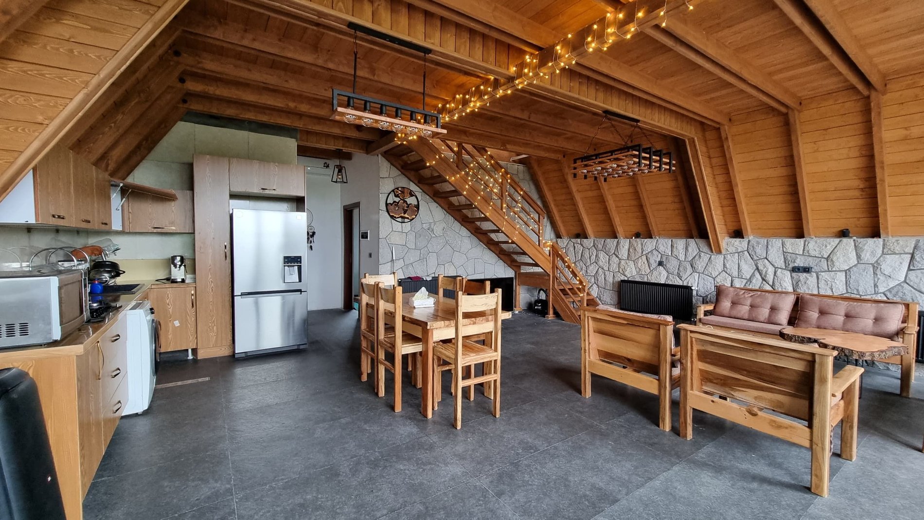 دوخوابه سوئیسی جکوزی دار نوئل آبی