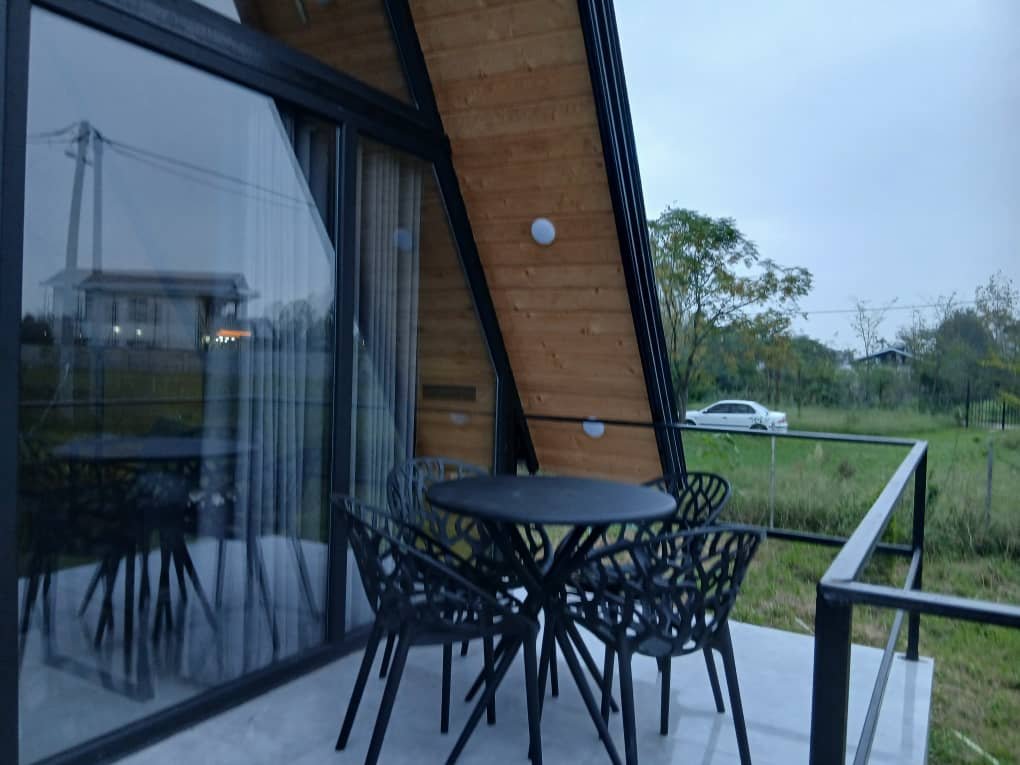 دوخوابه سوئیسی جکوزی دار باغ انار ۲