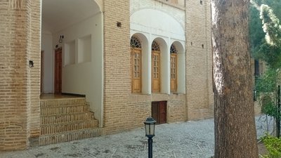 اقامتگاه سنتی متولی باشی - واحد 1