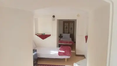 اقامتگاه سنتی متولی باشی - واحد 7 شاه نشین