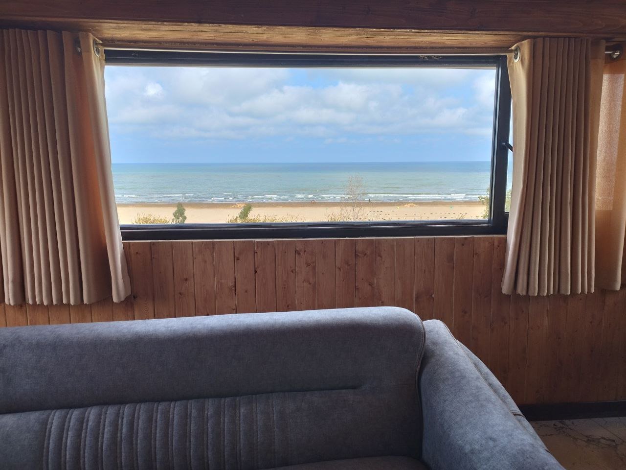 آپارتمان یک خوابه ساحلی جعفری 5