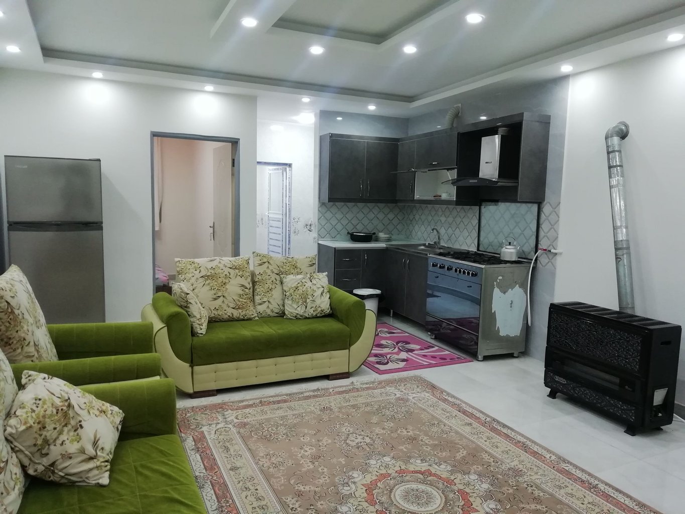 سوئیت یک خوابه ساحلی خان جان