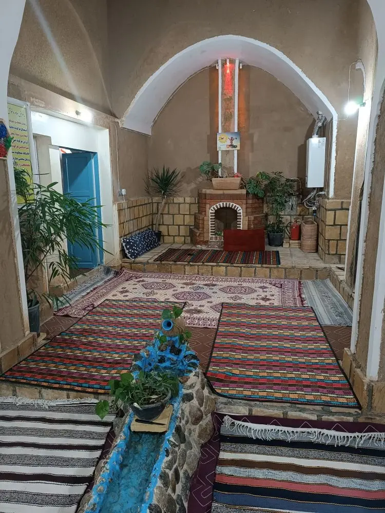 بوم گردی سرای کُین کاغذی - واحد 3