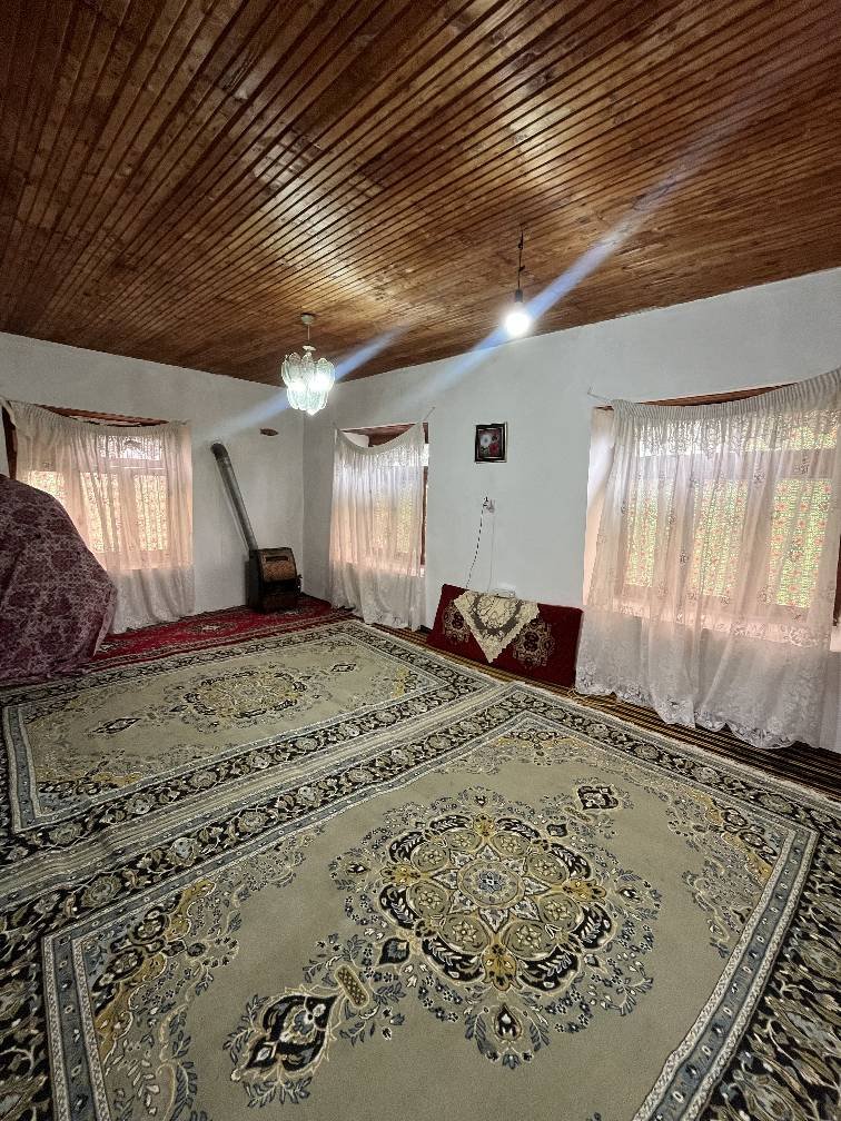 کلبه اقامتگاه فلت سنتی آژیار