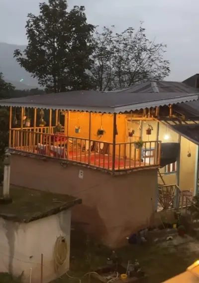 کلبه فلت سنتی آژیار