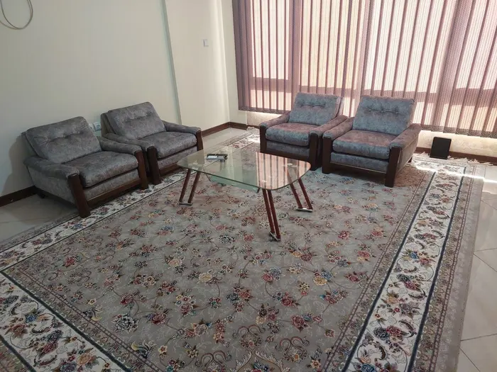 آپارتمان دوخوابه دهقان 1