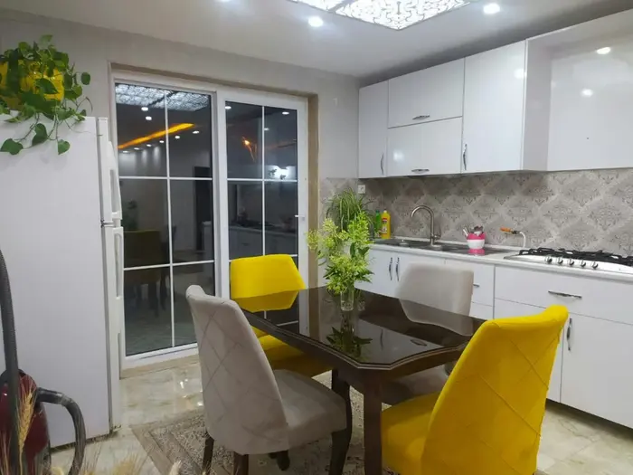 ویلا دوخوابه ساحلی زرین