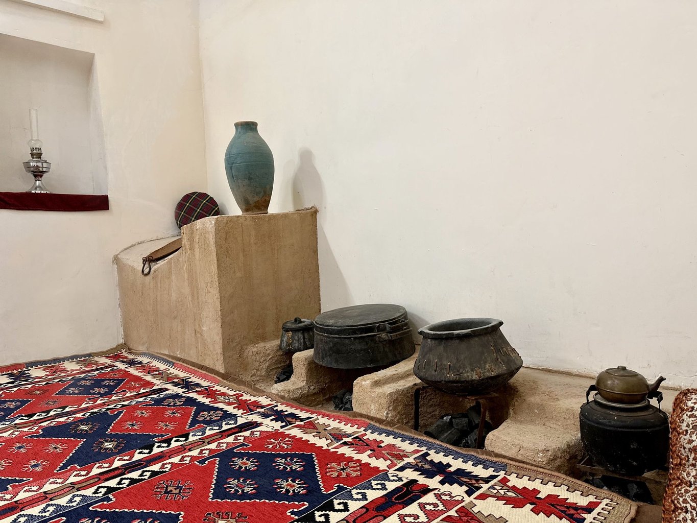 چخماق - واحد خان نشین