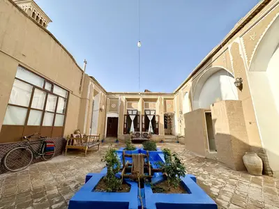 بومگردی چخماق - واحد شب نشین