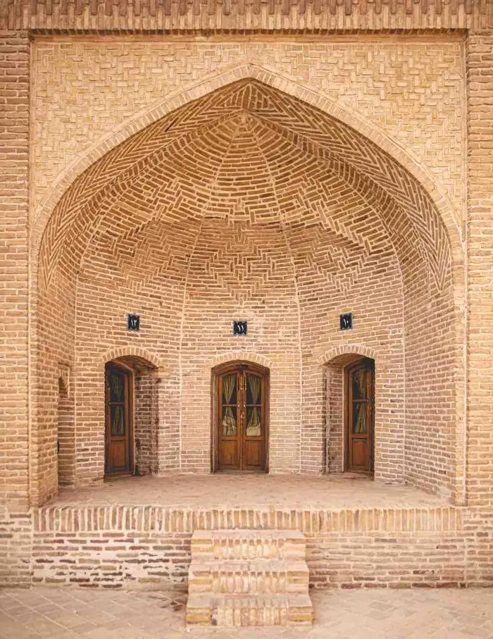 کاروانسرا مرنجاب - واحد ۴ تخته وزیری - فضای تراس