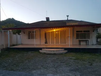 ویلا سه خوابه سیاه بیل