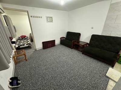 سوئیت یک خوابه لاله 11