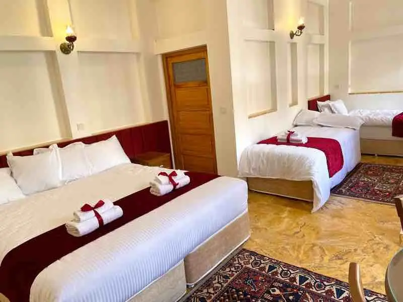 اقامتگاه سنتی ساباط - واحد چهارتخته - انتخاب عنوان تصویر