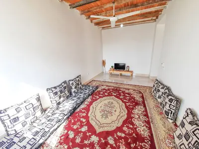 سوئیت سه خوابه ساحلی پاوییز