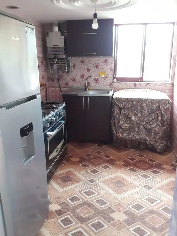 ویلا یک خوابه باغ گل شمعدونی - اشپزخانه