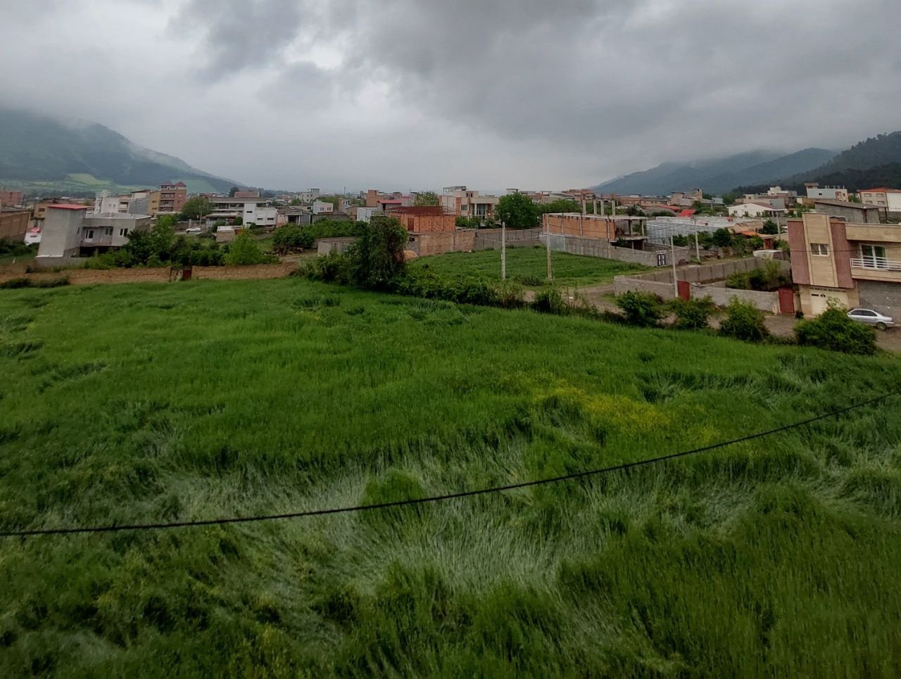 آپارتمان دوخوابه کارِن چشم انداز - ویوی اقامتگاه از داخل پذیرایی