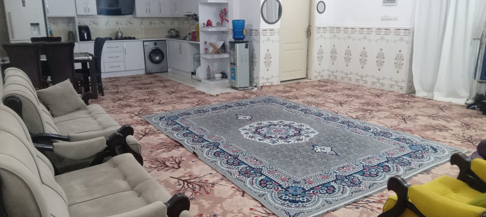 ویلا دوخوابه چند درخت