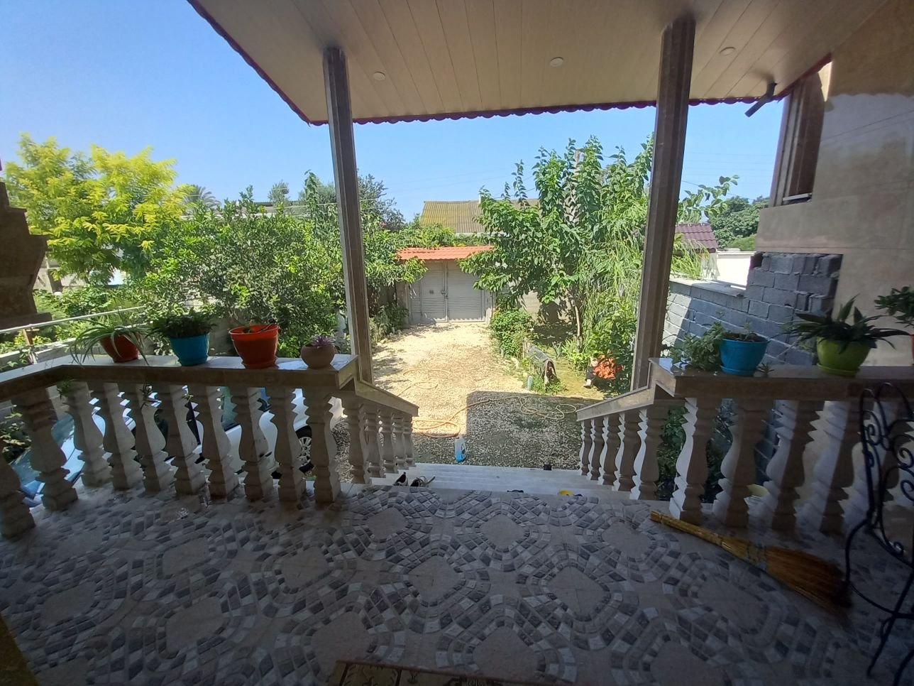 دوخوابه سرای نگین