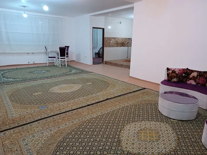 سوئیت دوخوابه جنگلی دورجین - حال پذیرایی