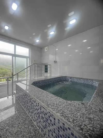 ویلا دوخوابه جنگلی ارغوان 1