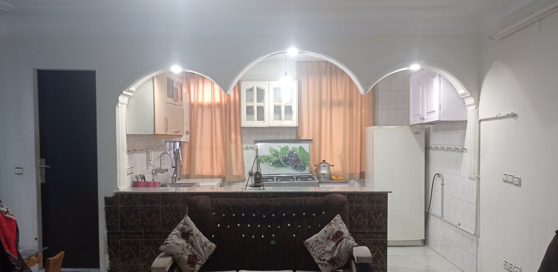 آپارتمان یک خوابه ماه و ستاره