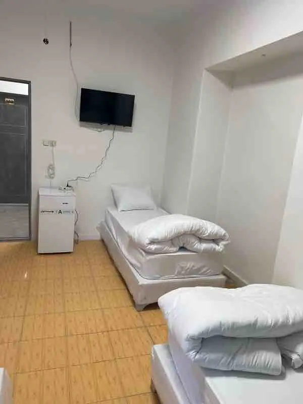 مسافرخانه کاج باب همایون - واحد سه تخته 1 - انتخاب عنوان تصویر