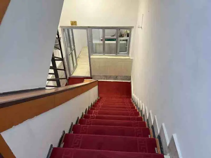 مسافرخانه کاج باب همایون - واحد سه تخته - انتخاب عنوان تصویر