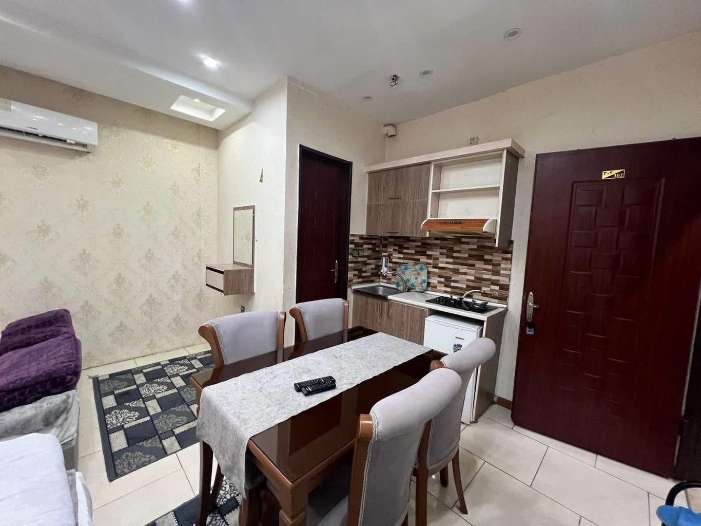 مسافرخانه سورن - واحد ۴ تخته