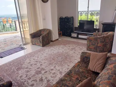 ویلا یک خوابه استخردار چهارفصل بام سبز شمال