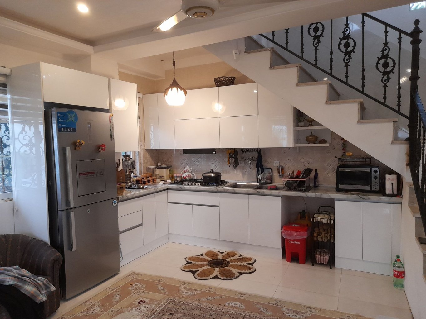 ویلا یک خوابه استخردار چهارفصل بام سبز شمال - آشپزخانه