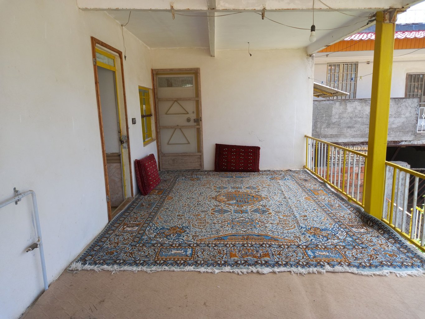 سوئیت دوخوابه کوهستانی شاهوار