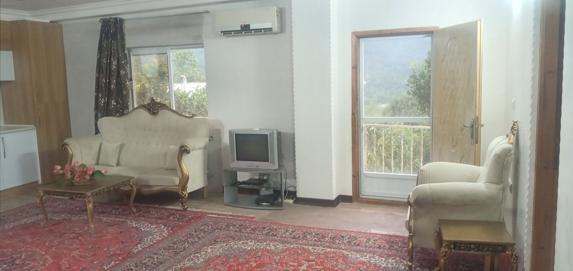 دوخوابه جنگلی دیاکو