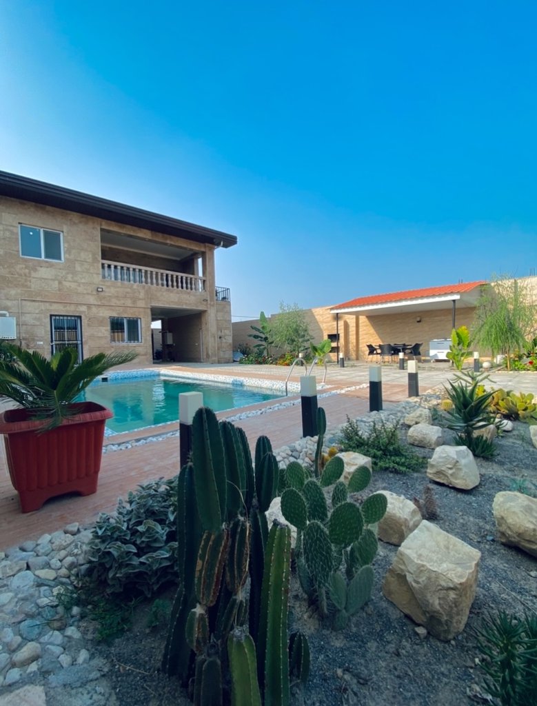 ویلا یک خوابه استخردار آبگرم سامان