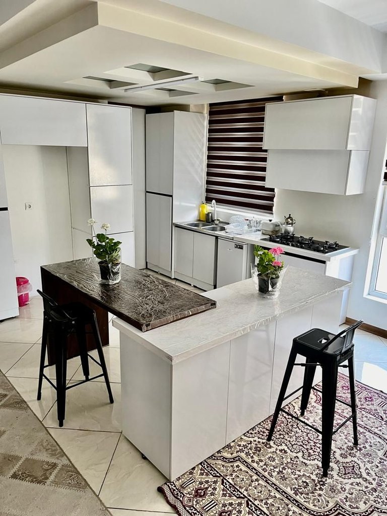 آپارتمان دوخوابه کاملیا شریعتی