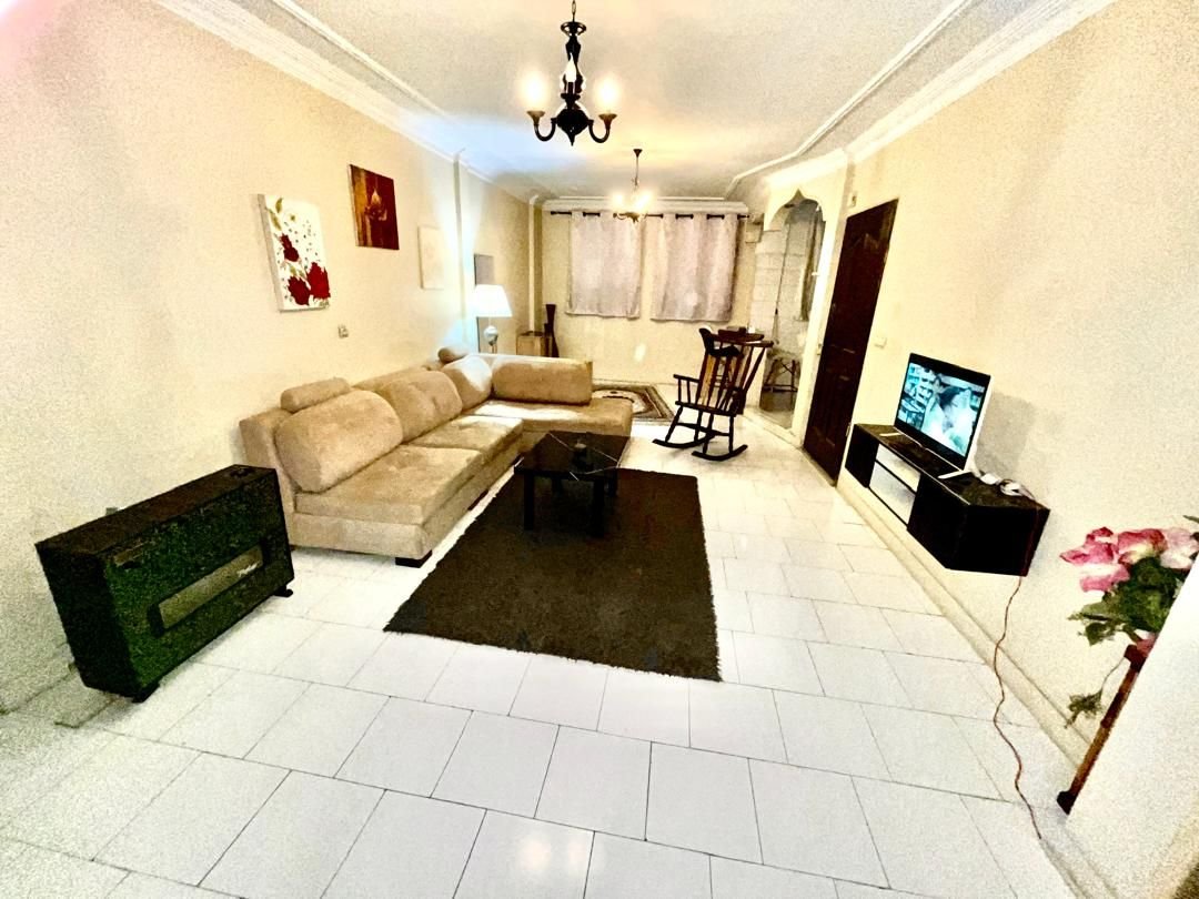 آپارتمان یک خوابه ارغوان خواجه نصیر