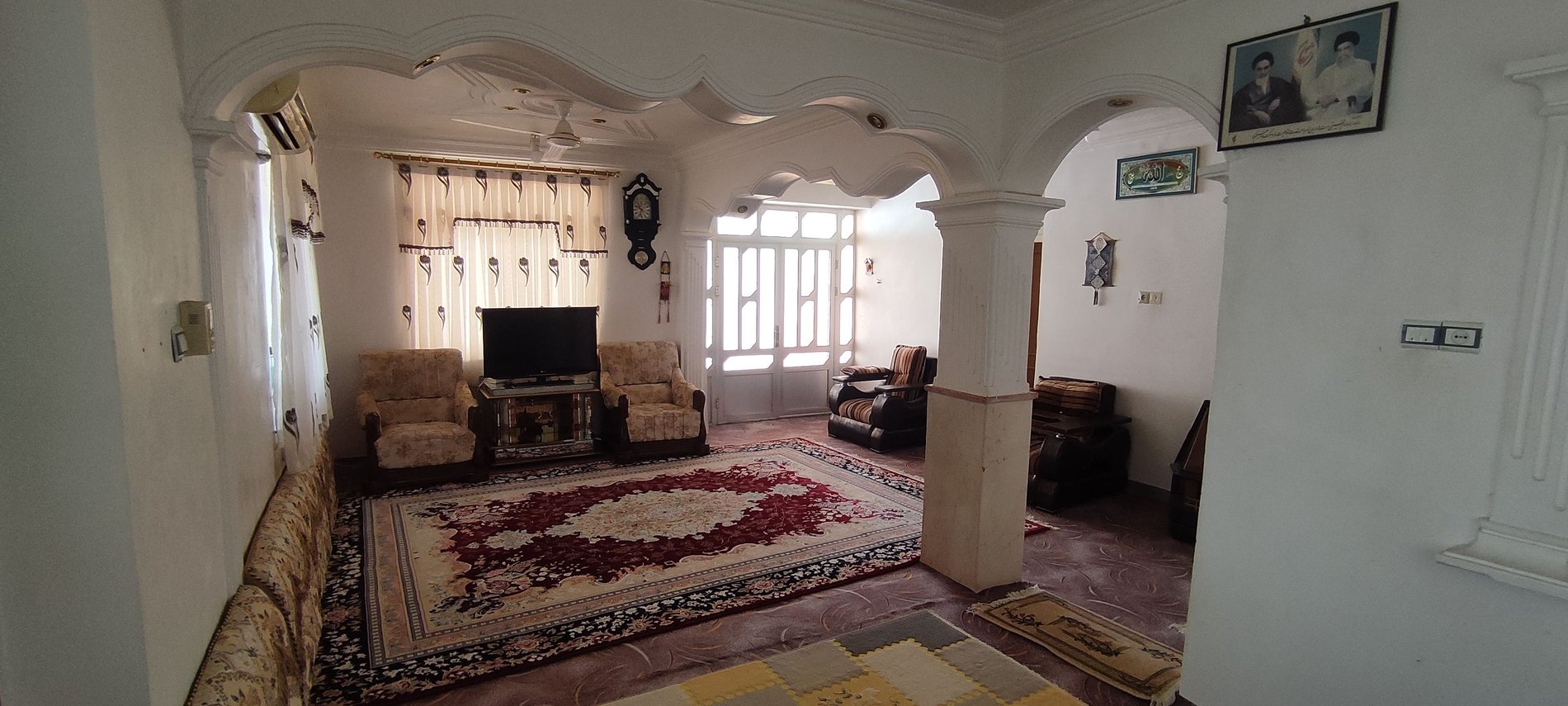 ویلا دو خواب حسینیان - پذیرایی