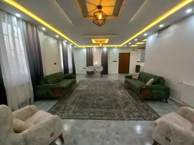 ویلا دوخوابه استخردار آبگرم قائم